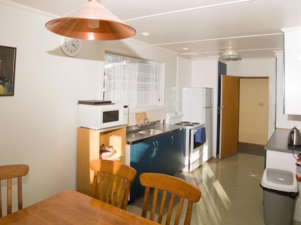Accommodation Fiordland -The Three Bedroom House At 226A Milford Road Te Anau Bagian luar foto