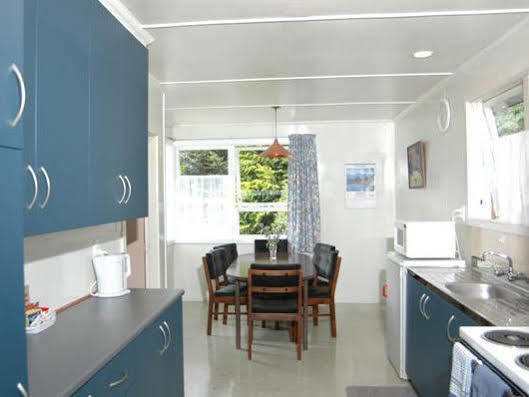 Accommodation Fiordland -The Three Bedroom House At 226A Milford Road Te Anau Bagian luar foto