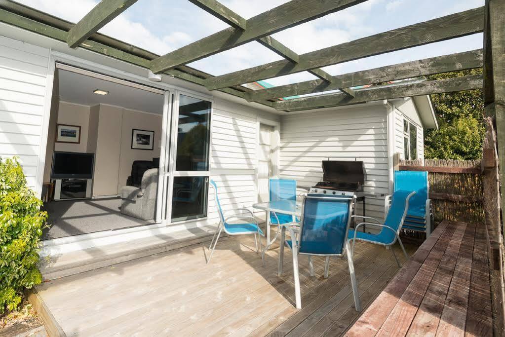 Accommodation Fiordland -The Three Bedroom House At 226A Milford Road Te Anau Bagian luar foto